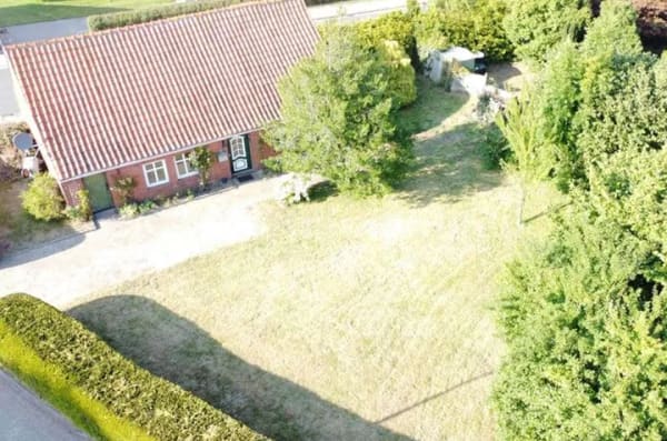 Immobilie in Südbrookmerland - Nicht weit der Ostfriesischen Küste erwartet Sie Idylle pur. - Bild 1