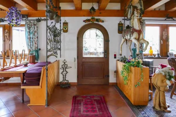 Immobilie in Ubstadt-Weiher - Historisches Anwesen – außergewöhnliches Projekthaus im Ortskern von Stettfeld - Bild 1