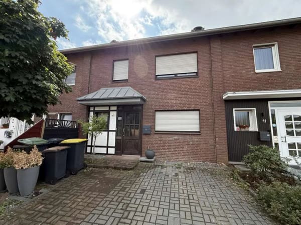 Immobilie in Kerken - Eigenheim mit Potenzial – familienfreundliches Reihenmittelhaus mit Garage in Aldekerk - Bild 0