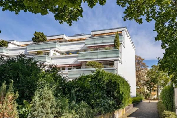 Immobilie in Haar - Außergewöhnlich großzügig – 5 Zimmer und über 50 m² Süd-Dachterrasse - Bild 3