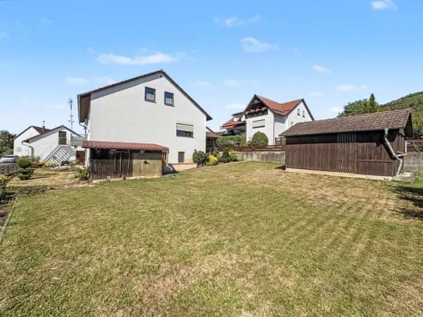 Immobilie in Schnaittach - Einfamilienhaus mit Einliegerwohnung in einem gepflegten Zustand in Osternohe - Bild 2