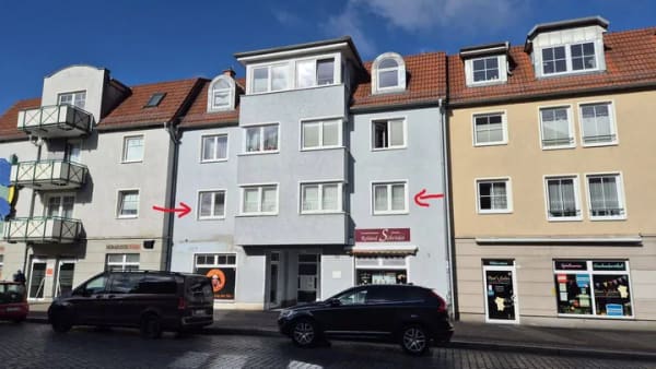 Immobilie in Pasewalk - 4-Raum-Eigentumswohnung (z.Z. Büro) mit Balkon in Citylage - Bild 0