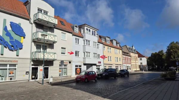 Immobilie in Pasewalk - 4-Raum-Eigentumswohnung (z.Z. Büro) mit Balkon in Citylage - Bild 3