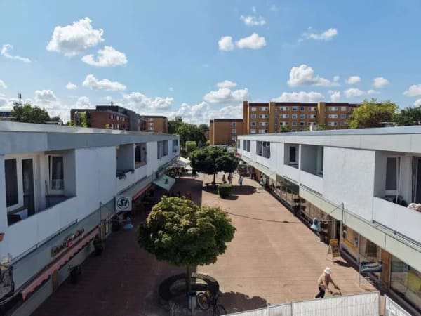 Immobilie in Isernhagen - Zentral in Isernhagen-Altwarmbüchen: Sofort bezugsfertige in 1,5-Zimmer-Eigentumswohnung - Bild 1