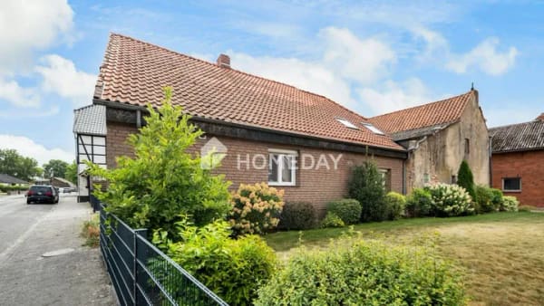 Immobilie in Ehra-Lessien - Tradition trifft Wohnkomfort: Großzügiges Familienhaus mit Einliegerwohnung und Scheune - Bild 3
