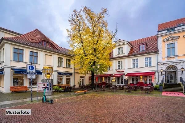 Immobilie in Baumholder - Wohn-/Geschäftshaus nebst Garage + provisionsfrei + - Bild 0