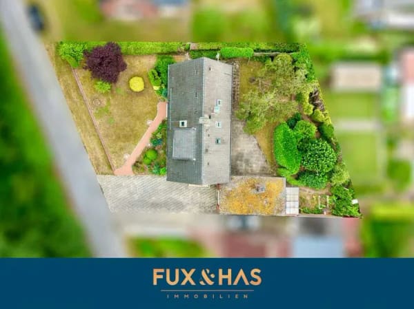 Immobilie in Lähden - Großes Haus, großer Garten, große Chancen! Einfamilienhaus in ruhiger Wohnsiedlung! - Bild 0