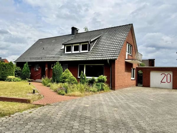 Immobilie in Lähden - Großes Haus, großer Garten, große Chancen! Einfamilienhaus in ruhiger Wohnsiedlung! - Bild 4