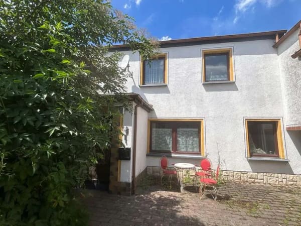 Immobilie in Grimma - Großzügiges EFH mit 1.176 m² Grundstück, Scheune, Garage und Sanierungspotenzial - Bild 4