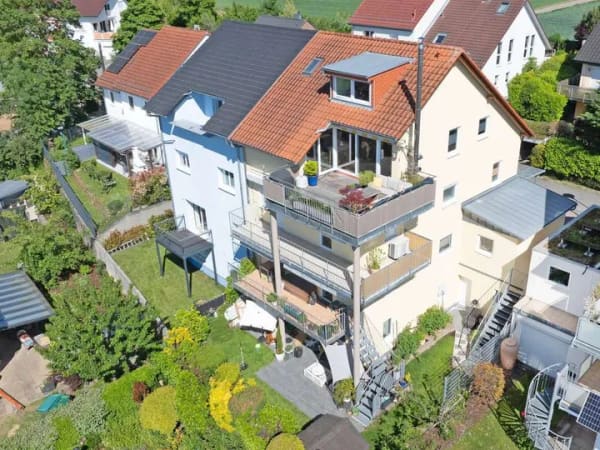 Immobilie in Mauer - Hausgefühl auf drei Ebenen - Exklusiv Wohnen mit Garten, Dachterrasse und Panoramablick in Mauer - Bild 2