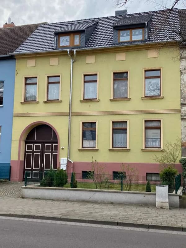 Immobilie in Köthen (Anhalt) - Mehrfamilienhaus mit 4 Wohneinheiten in attraktiver Wohnlage! - Bild 1