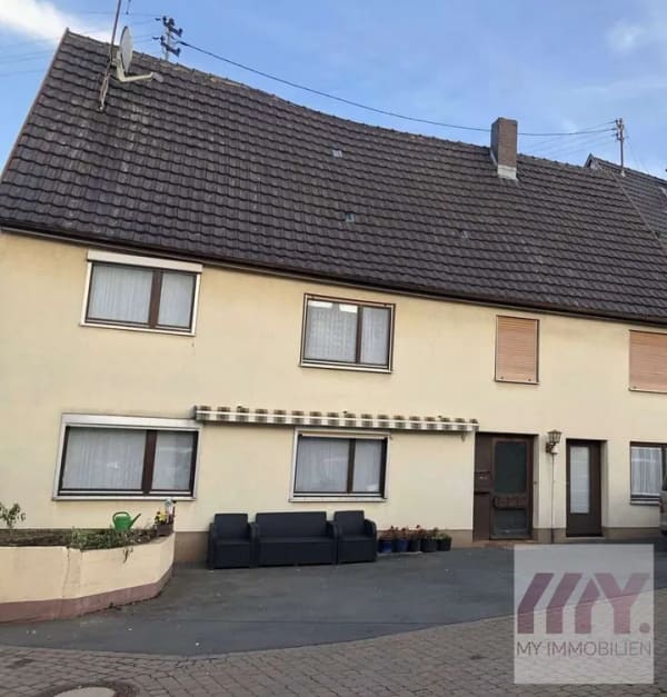 Immobilie in Külsheim - Attraktive Kapitalanlage mit laufenden Mieteinnahmen und Entwicklungspotenzial - Bild 1