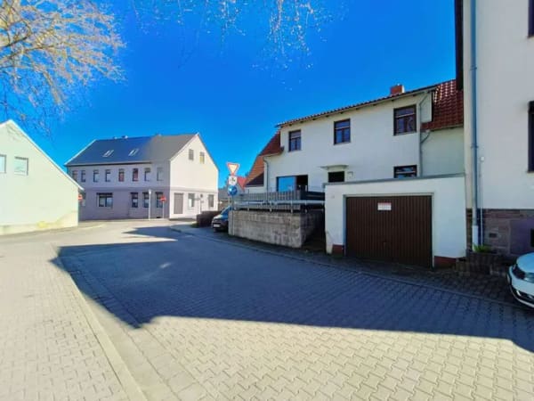 Immobilie in Lutherstadt Eisleben - Ideales Einfamilienhaus für Paare/ kleine Familien - Bild 1