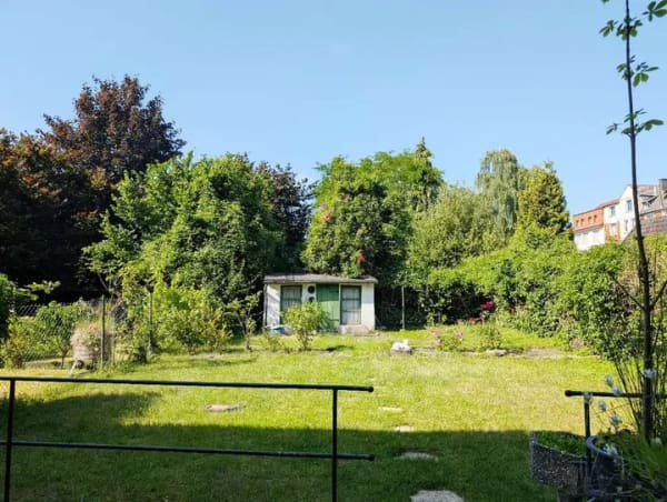 Immobilie in Osnabrück - Dreifamilienhaus mit Entwicklungspotenzial in citynaher Lage - Bild 2