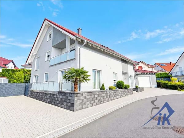 Immobilie in Ramstein-Miesenbach - IK | Ramstein-Mi.: Ein besonderes Zuhause – schönes Zweifamilienhaus mit Garten in Top-Lage - Bild 2