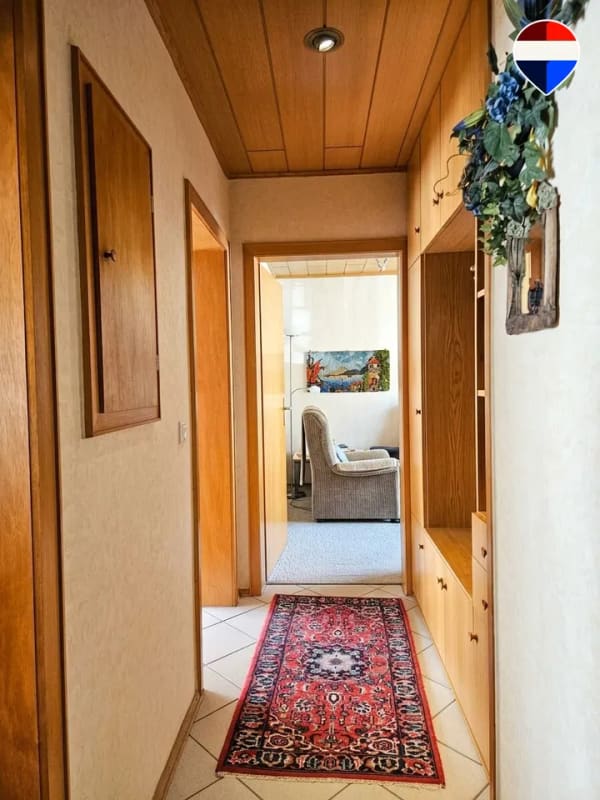 Immobilie in Heidenrod - Einfamilienhaus mit 6 Zimmern, Garten und Garage in Heidenrod - Bild 2