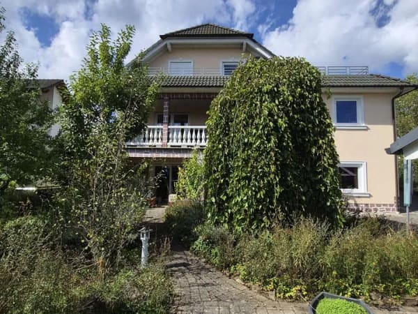 Immobilie in Kirchen (Sieg) - Einfamilienhaus mit mediteranem Flair - 240 m² Wohnfläche in Kirchen (Sieg) - Bild 0