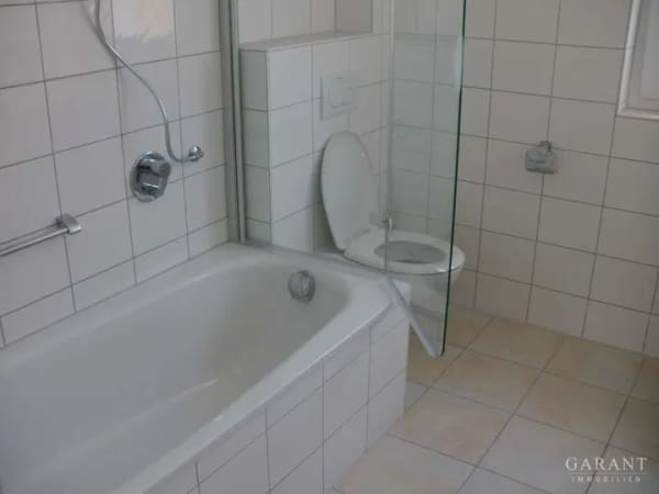 Immobilie in Winhöring - Charme der 60er, Komfort von heute - kernsaniertes Einfamilienhaus - Bild 1