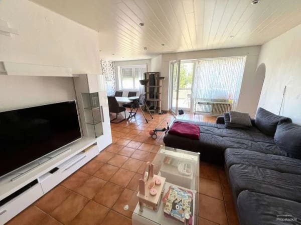 Immobilie in Titz - Großzügig wohnen, nachhaltig investieren: Vermietete 3-Zimmer-Wohnung mit großer Terrasse in Titz. - Bild 3
