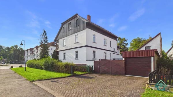 Immobilie in Plaue - Charmantes Mehrfamilienhaus mit Geschichte - großes Entwicklungspotenzial im Herzen des Thüringer Waldes - Bild 3