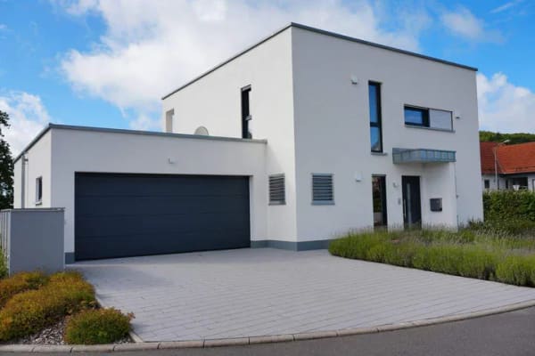 Immobilie in Haunetal - Modernes Einfamilienhaus mit Balkon und Terrasse in Haunetal - Bild 0