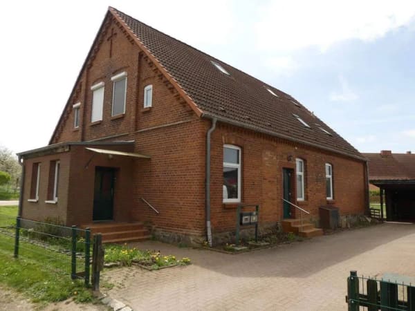Immobilie in Neukloster - großes solides Wohnhaus mit 3 Wohneinheiten in Neukloster / Perniek - Bild 3