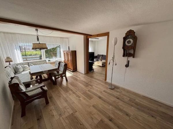 Immobilie in Reichshof - Naturparadies mit Hofcharakter: Großzügiges Einfamilienhaus oder Mehrgenerationen-Landhaus mit Stall und Scheune nahe der Wiehltalsperre - Bild 4