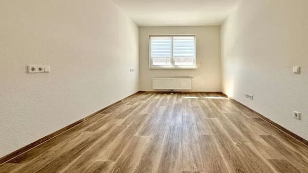 Immobilie in Göggingen - Wohnkomfort ohne Barrieren: Neuwertige Etagenwohnung mit Balkon  - Bild 3