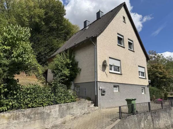 Immobilie in Bad Endbach - Bezahlbares Einfamilienhaus im Wommelshausen - Bild 2