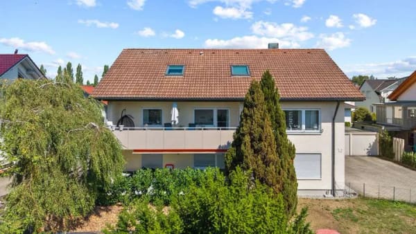 Immobilie in Baienfurt - Gepflegtes 3-Familienhaus in Baienfurt in ruhiger Randlage mit bester Infrastruktur - Bild 1
