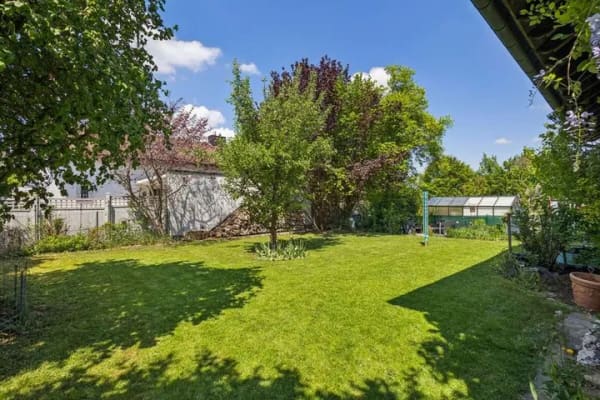 Immobilie in Mering - Ebenerdig wohnen mit Garten und Kamin – Erdgeschosswohnung in Mering - Bild 1