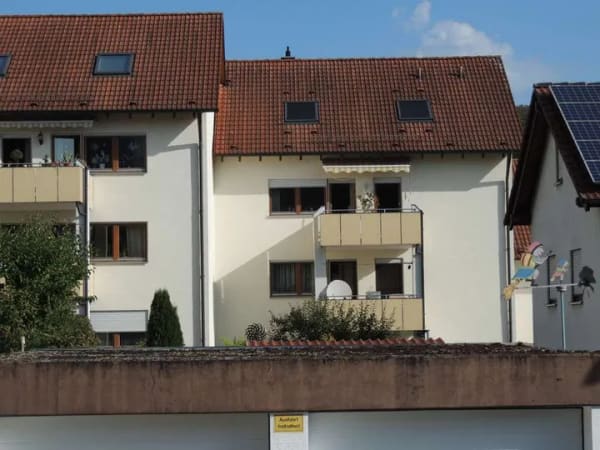 Immobilie in Gruibingen - Am Ortsrand mit Aussicht und Ruhe, 3 - Zimmer Eigentumswohnung - Bild 1