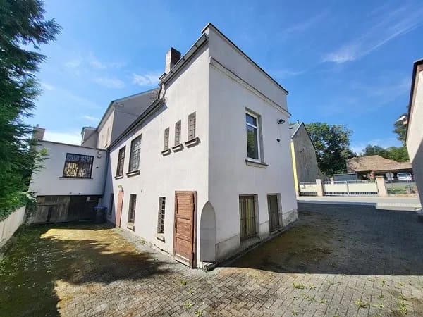 Immobilie in Netzschkau - Wohn-/Geschäftshaus mit 4 Garagen zu verkaufen - Bild 1