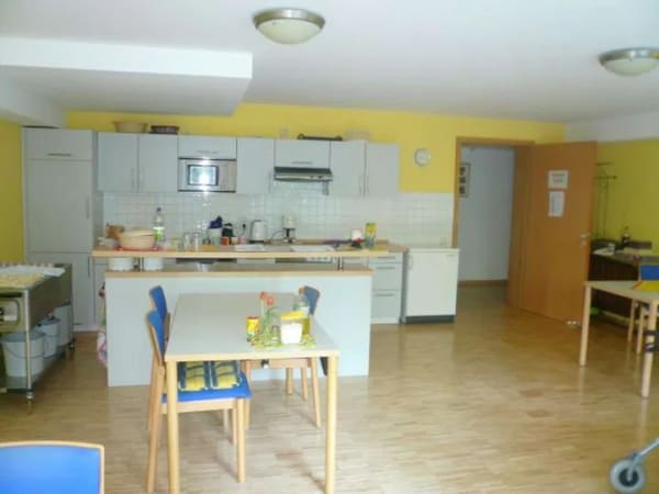 Immobilie in Reilingen - Kapitalanlage: Vermietete EG-Wohnung in der Seniorenvilla in Reilingen - Bild 1