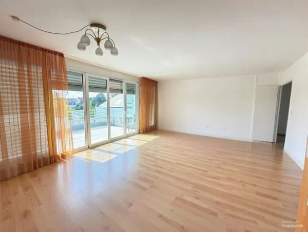 Immobilie in Wiesbaden - Wo die Dachterrasse zum zweiten Wohnzimmer wird – Penthouse-Maisonette über zwei Ebenen - Bild 3