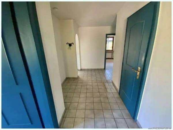 Immobilie in Mildstedt - BUNGALOW MIT POTENTIAL: Ruhig Wohnen mit Südgarten in versteckter Lage wenige Minuten zur Stadt ! - Bild 3