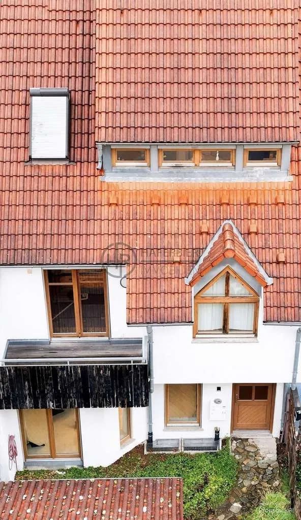 Immobilie in Oberstenfeld - PROJEKT MIT POTENZIAL | Split-Level-Haus in Oberstenfeld – Verkauf gegen Gebot - Bild 0