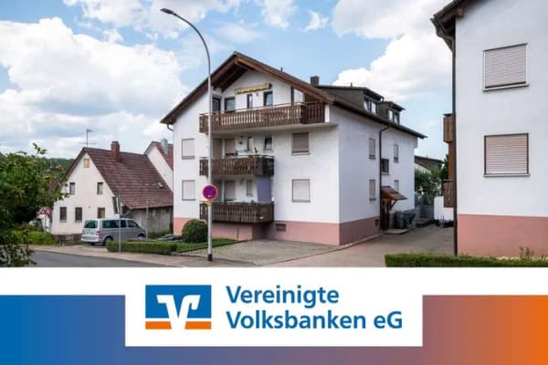 Immobilie in Grafenau - Charmante Dachgeschosswohnung mit besonderem Wohngefühl und Weitblick - Bild 1