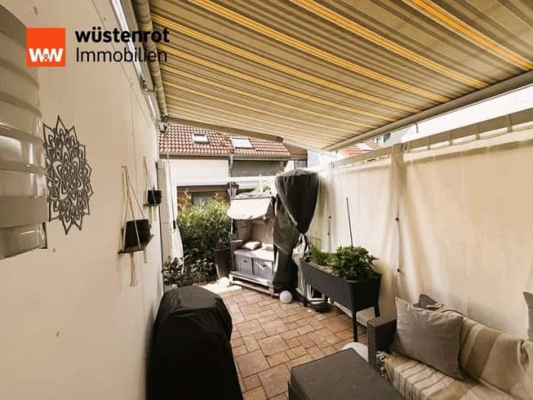 Immobilie in Moers - Mehr als eine Wohnung: 
Modernisiertes Stadthaus mit Terrasse & Garage auf Erbpacht - Bild 3