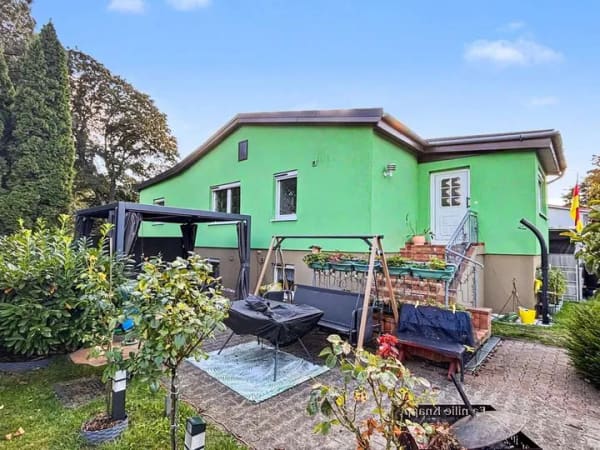 Immobilie in Weitenhagen - Hübsches Einfamilienhaus mitten im Grünen in Weitenhagen kurz vor Greifswald - Bild 1