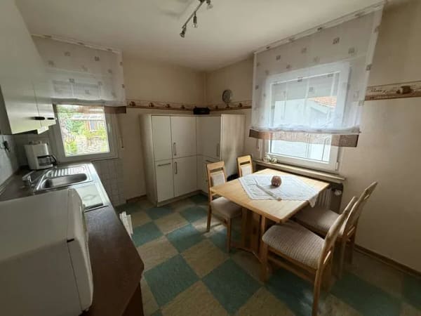 Immobilie in Ense - Familien Willkommen!
Zweifamilienhaus mit viel Potenzial in ruhiger Wohnlage von Ense-Bittingen! - Bild 4