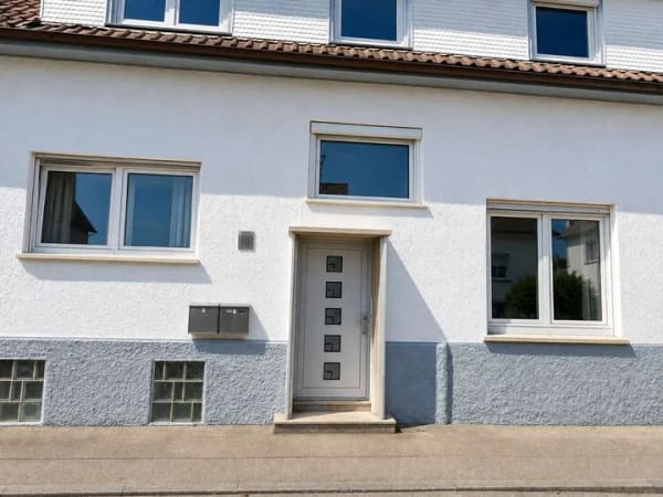 Immobilie in Plüderhausen - Viel Platz, viele Möglichkeiten: 3-Familienhaus für Kapitalanleger, Mehrgenerationenwohnen und große - Bild 2