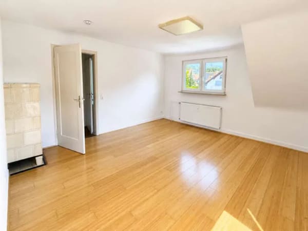 Immobilie in Plüderhausen - Viel Platz, viele Möglichkeiten: 3-Familienhaus für Kapitalanleger, Mehrgenerationenwohnen und große - Bild 4