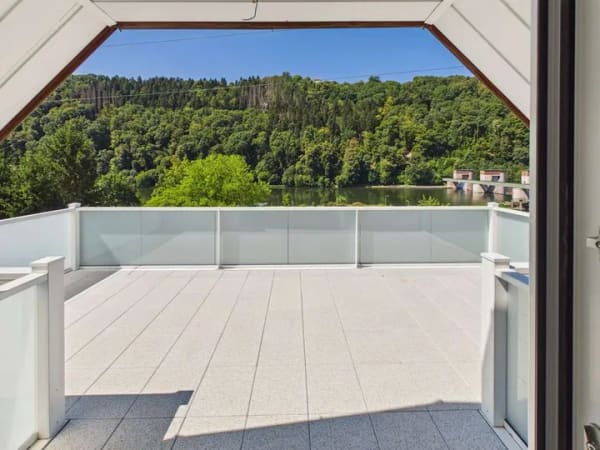 Immobilie in Neckarsteinach - Panoramablick auf den Neckar: Exklusiver Erstbezug - Bild 2