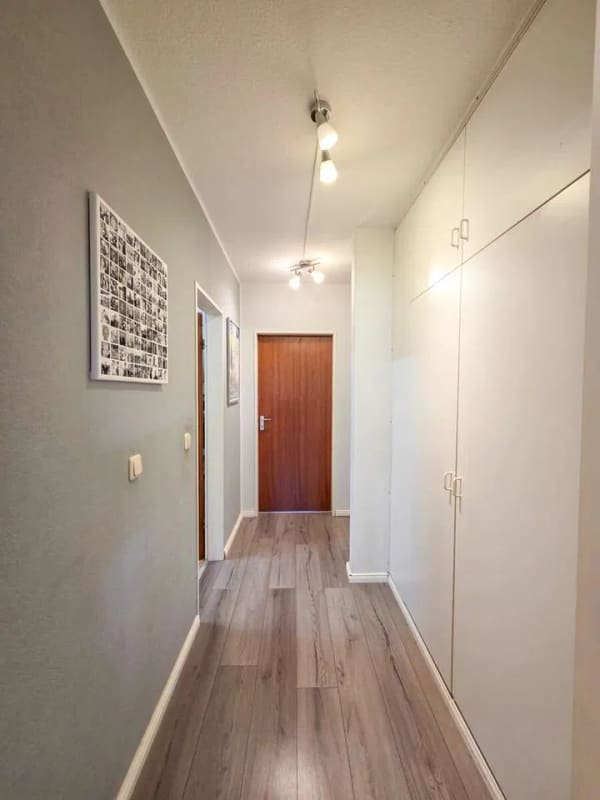 Immobilie in Bad Schwartau - Vermietete 2,5-Zimmer Eigentumswohnung 
mit Balkon & TG-Stellplatz in Bad Schwartau - Bild 1