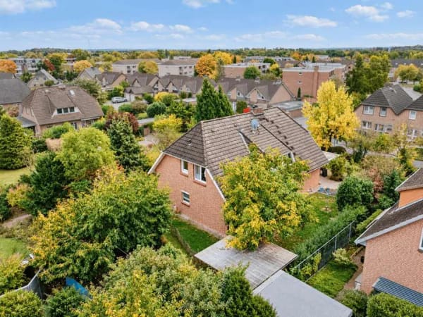 Immobilie in Reppenstedt - Heute vermietet, morgen Raum für Generationen – gepflegtes Zweifamilienhaus in Reppenstedt - Bild 2