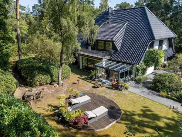 Immobilie in Salzhausen - Neues Dach, neue Fenster - Modernisiertes Einfamilienhaus auf großem Grundstück - Bild 1