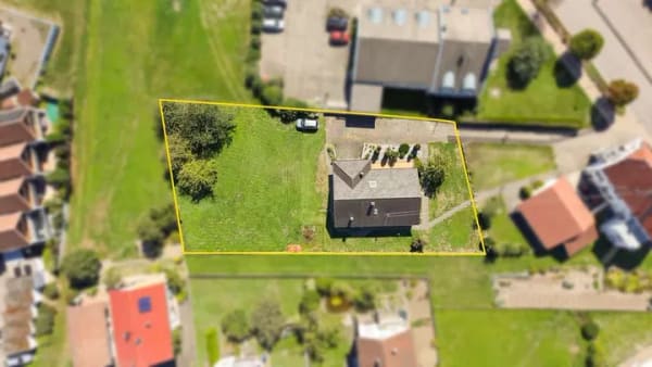 Immobilie in Bingen - Großzügiges Wohnhaus mit Einliegerwohnung + Bauplatz auf ca. 1.813 m² Grundstück - Bild 3