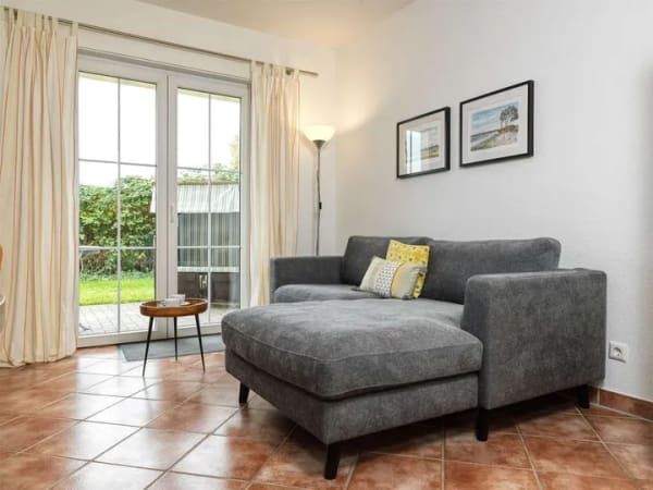 Immobilie in Insel Poel - Ruhig und idyllisch - tolle Ferienwohnung in Kirchdorf zu verkaufen - Bild 2
