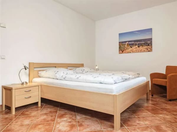 Immobilie in Insel Poel - Ruhig und idyllisch - tolle Ferienwohnung in Kirchdorf zu verkaufen - Bild 4